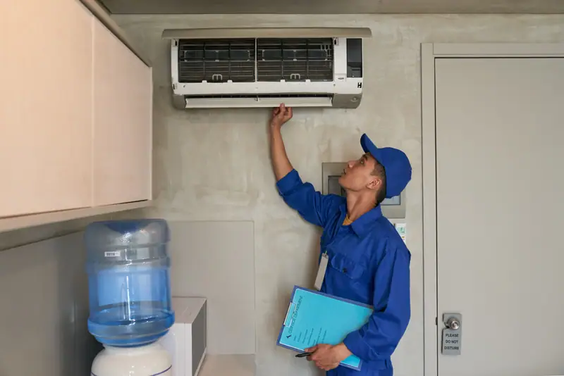 Troubleshooting a Frozen AC Unit During Missouri City Summers
